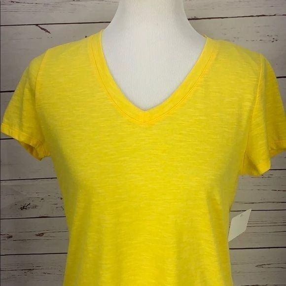 Bobbie Brooks‎ Women's Yellow V-Neck Plain Short Sleeve Tee Shirt Size Medium M - Picture 5 of 7